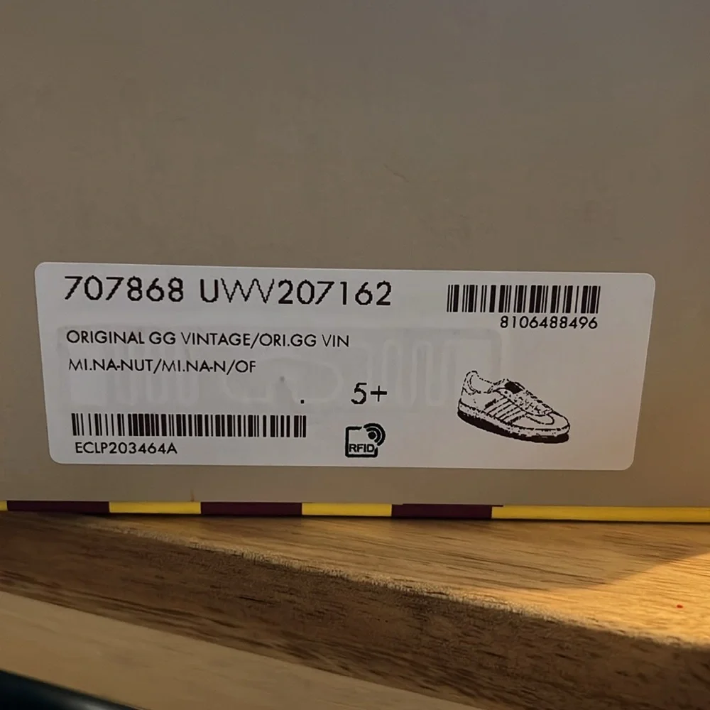 Gucci Women's Sneakers in Brown and White - Picture 11 of 12